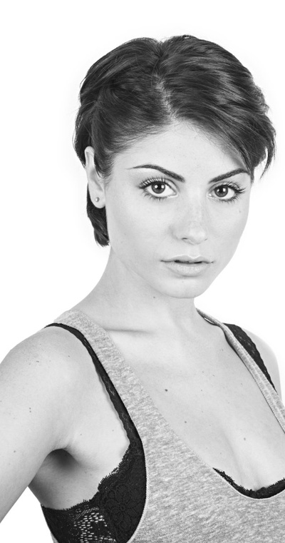 Sapphire Elia的写真