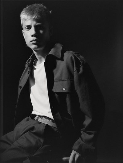 汤姆·泰勒的写真