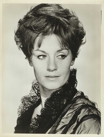 玛丽·乌尔的写真