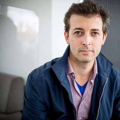 乔纳森·沃顿的写真