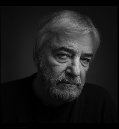 安德烈·祖拉斯基的写真