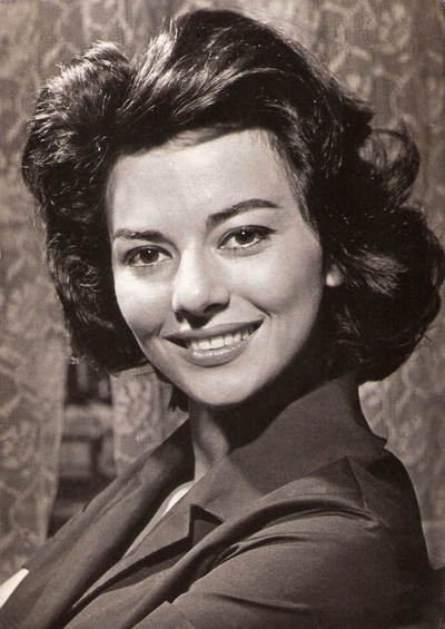 乔瓦娜·拉利的写真