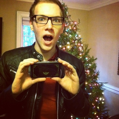 詹姆斯·艾伦·麦克卡尼的写真