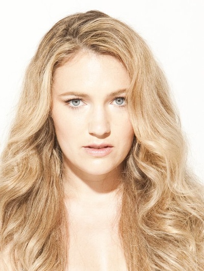 爱普洛·马伦的写真