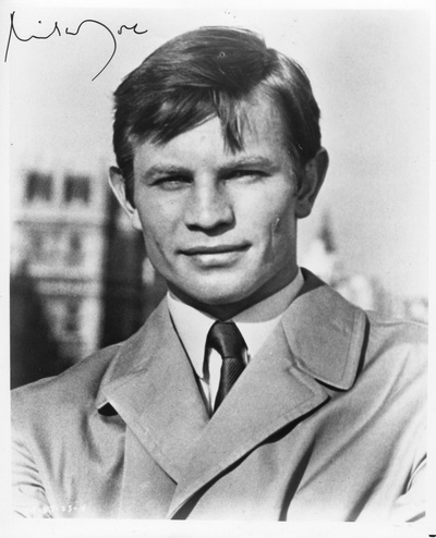 麦克尔·约克的写真