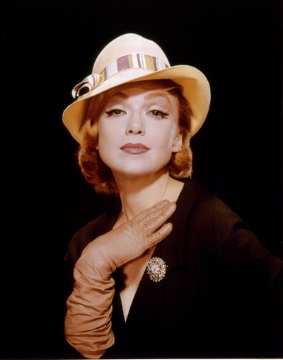 伊迪·亚当斯的写真