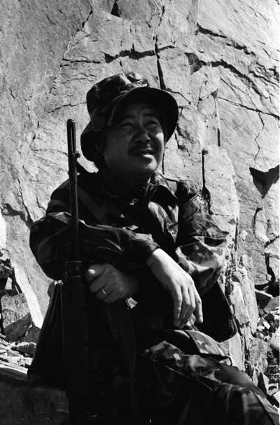 李昆的写真-狮子山下 临记