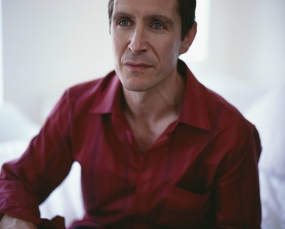 保尔·麦克盖恩的写真