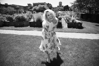 阿里·利伯特的写真