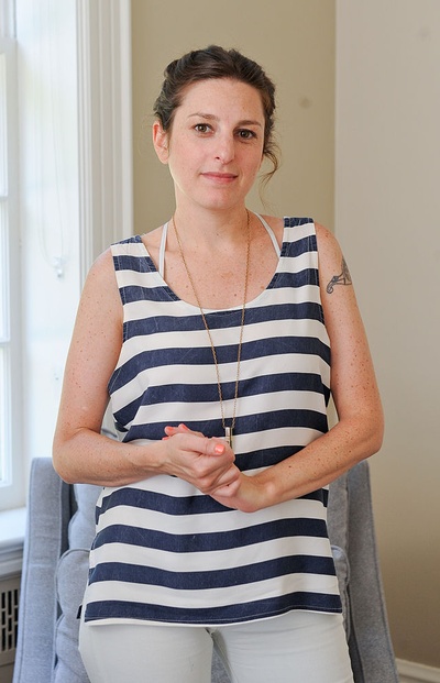 吉莉安·罗伯斯比尔的写真