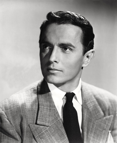 彼得·库克森的写真