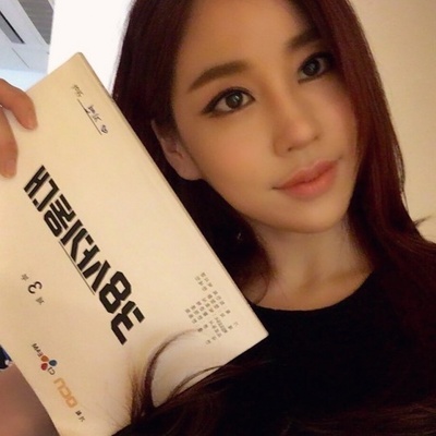 金珠丽的写真-与38师机动队剧本合...