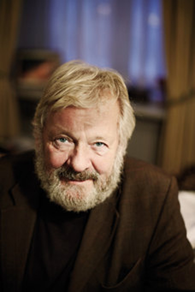 伯杰·阿斯特的写真