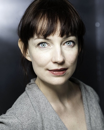 妮可拉·哈里森的写真