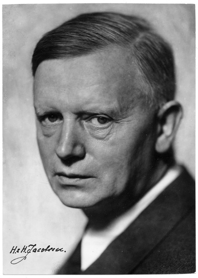 卡尔·西奥多·德莱叶的写真