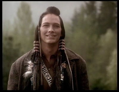 达伦·布罗斯的写真