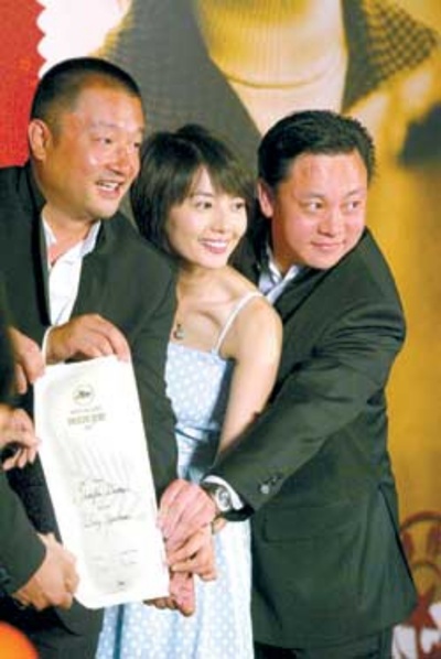 李华彤的写真-《青红》获奖