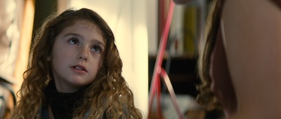 玛龙·莱瓦纳的写真-萝莉长大了！