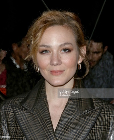 路易莎·克劳瑟的写真