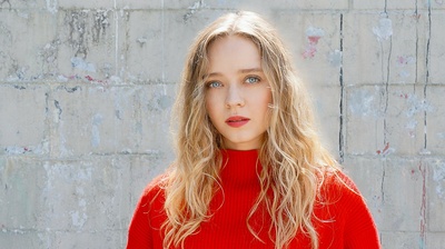 玛德琳娜·亚瑟的写真