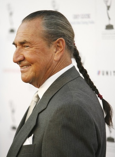 奥古斯特·斯彻伦伯格的写真