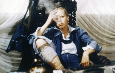 克里斯提娜·杨达的写真