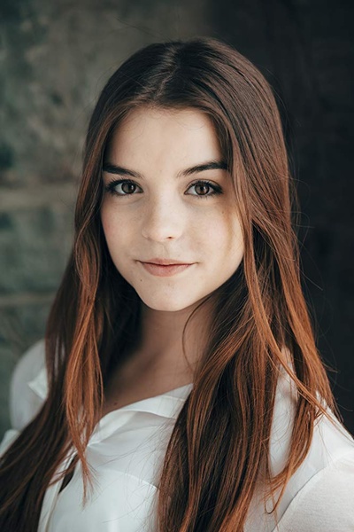 娜奥米·弗伦内特的写真