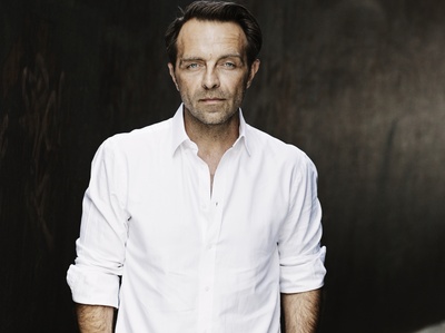 亚历山大·约瓦诺维奇的写真