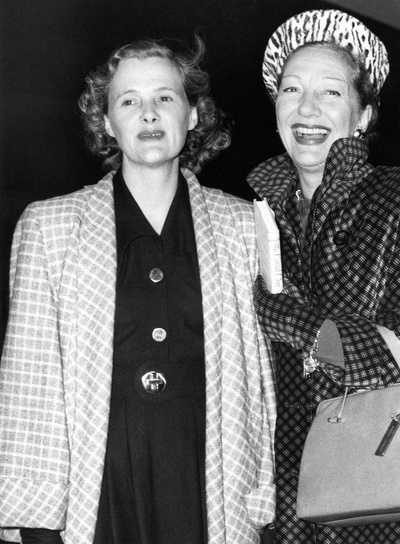 达芙妮·杜穆里埃的写真