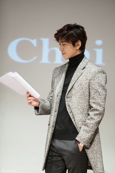 盛骏的写真-韩国JTBC电视台新剧...