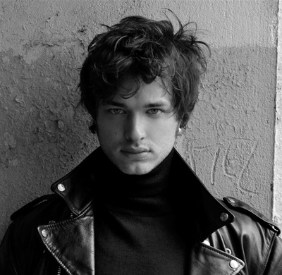 卢卡·梅利亚瓦的写真-Louka MELIAVA