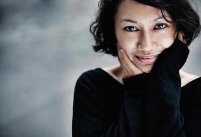 安吉莉·芭雅妮的写真