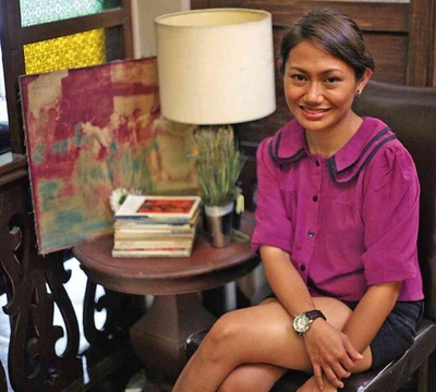 安吉莉·芭雅妮的写真-Angeli Bayani