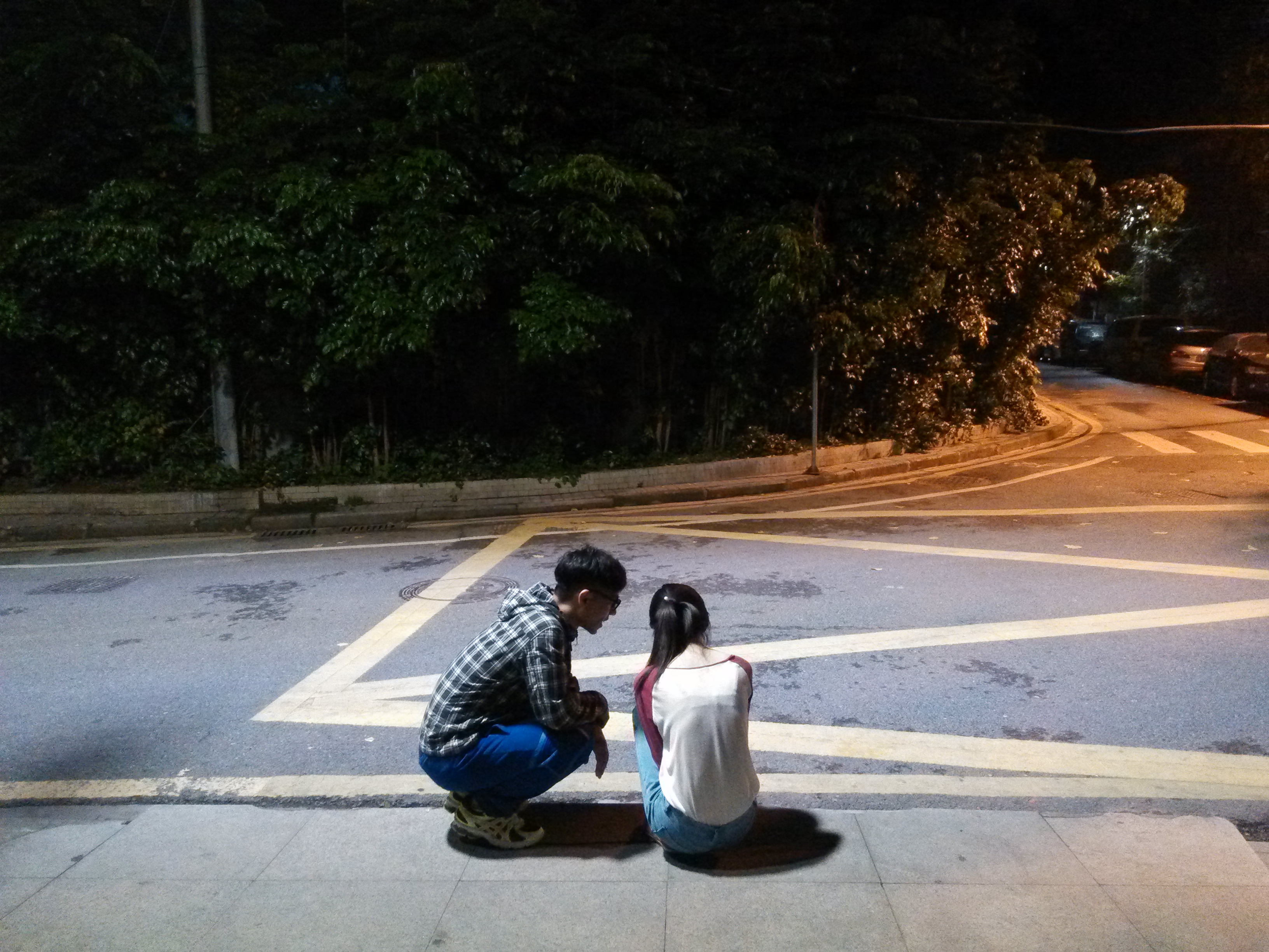 卓雅雯的写真-向左向右