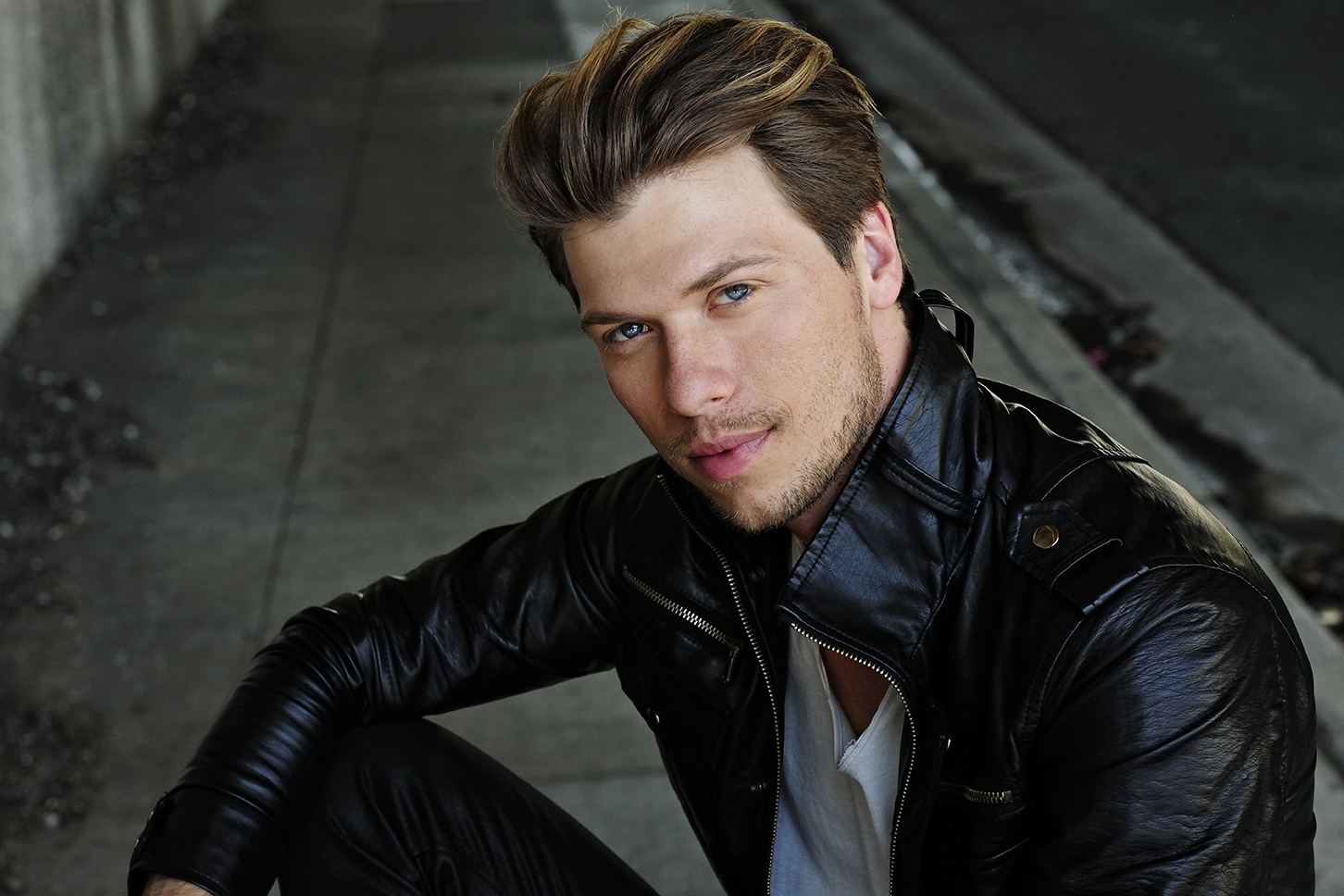 蒂姆·内夫的写真