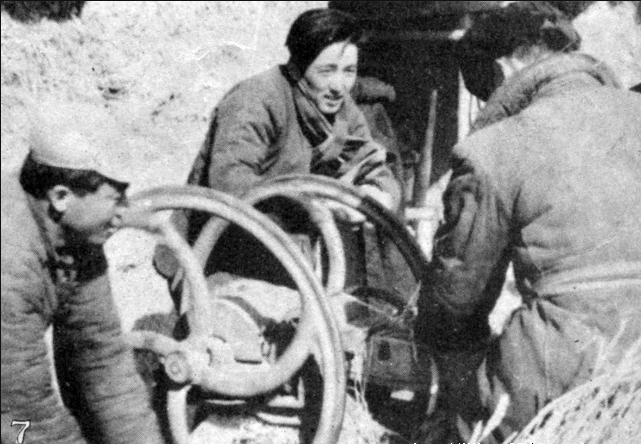 赵心水的写真-长影导演赵心水在农村...