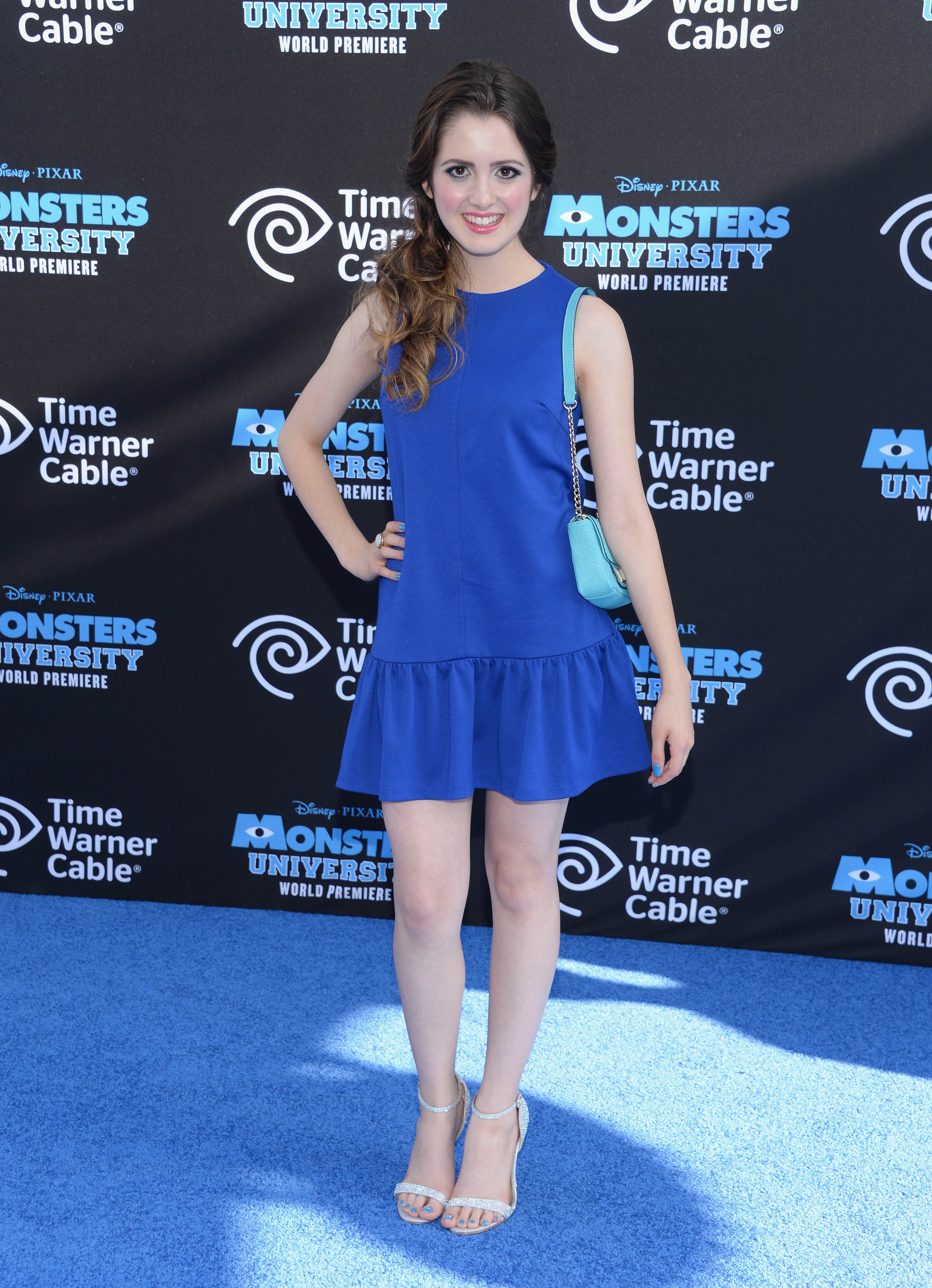 劳拉·马兰洛的写真