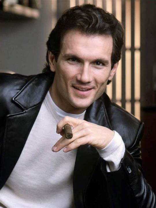 安东尼·泰勒·奎恩的写真