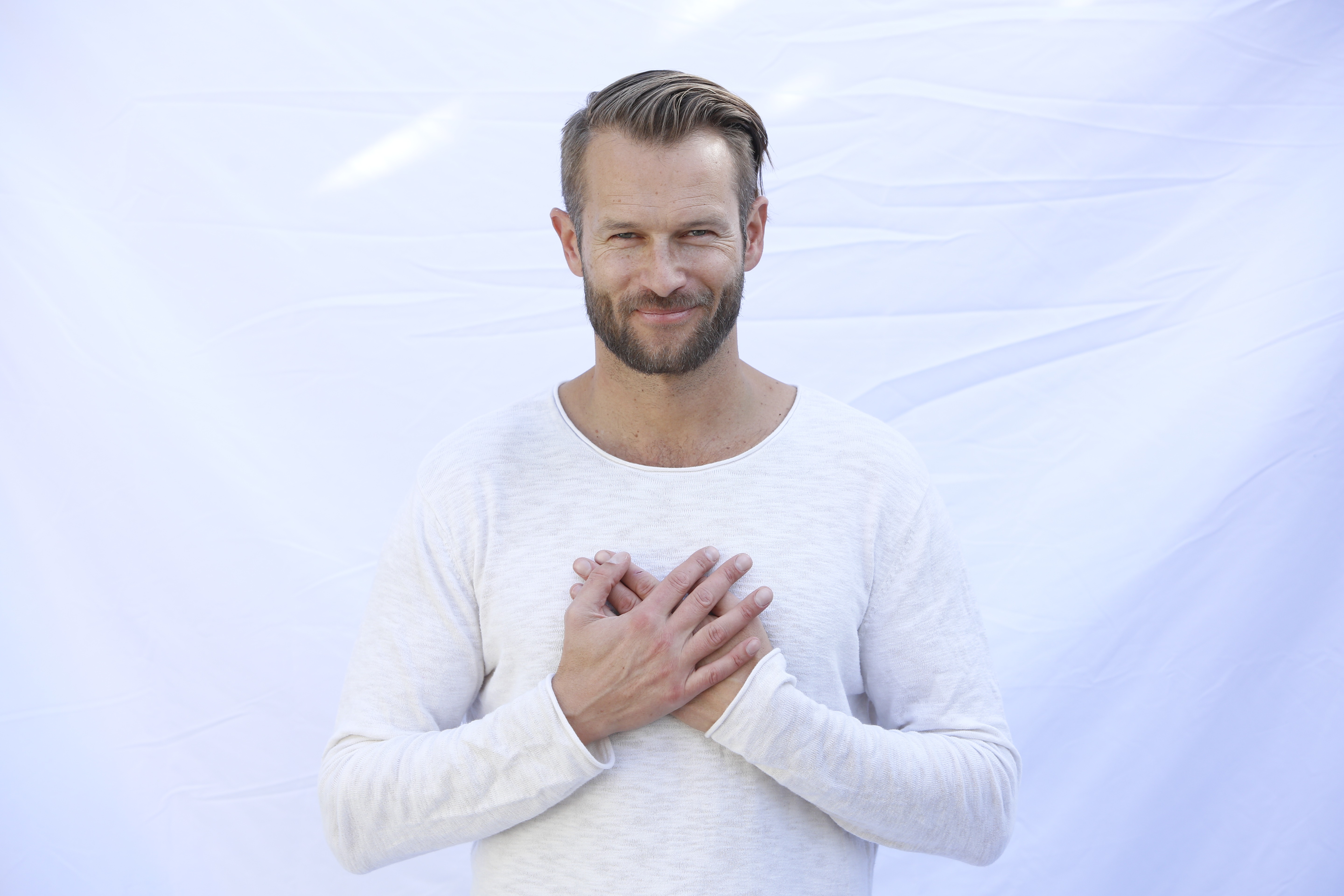 乔翰·厄布的写真