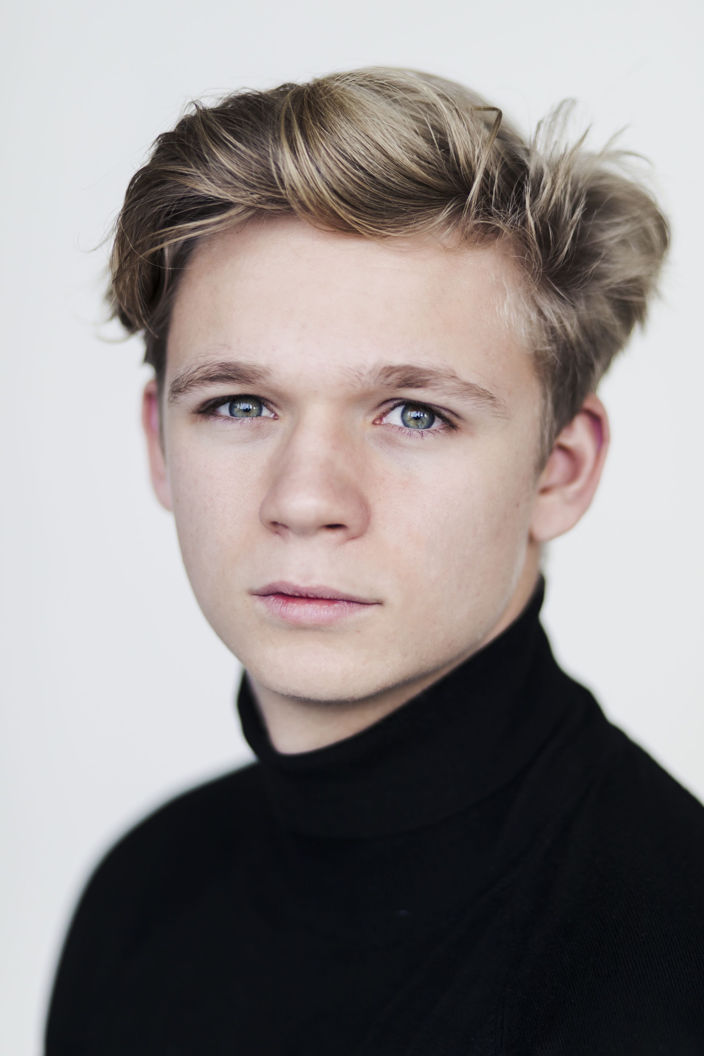 尼科·利尔施的写真