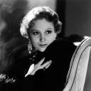 诺拉·格雷戈尔