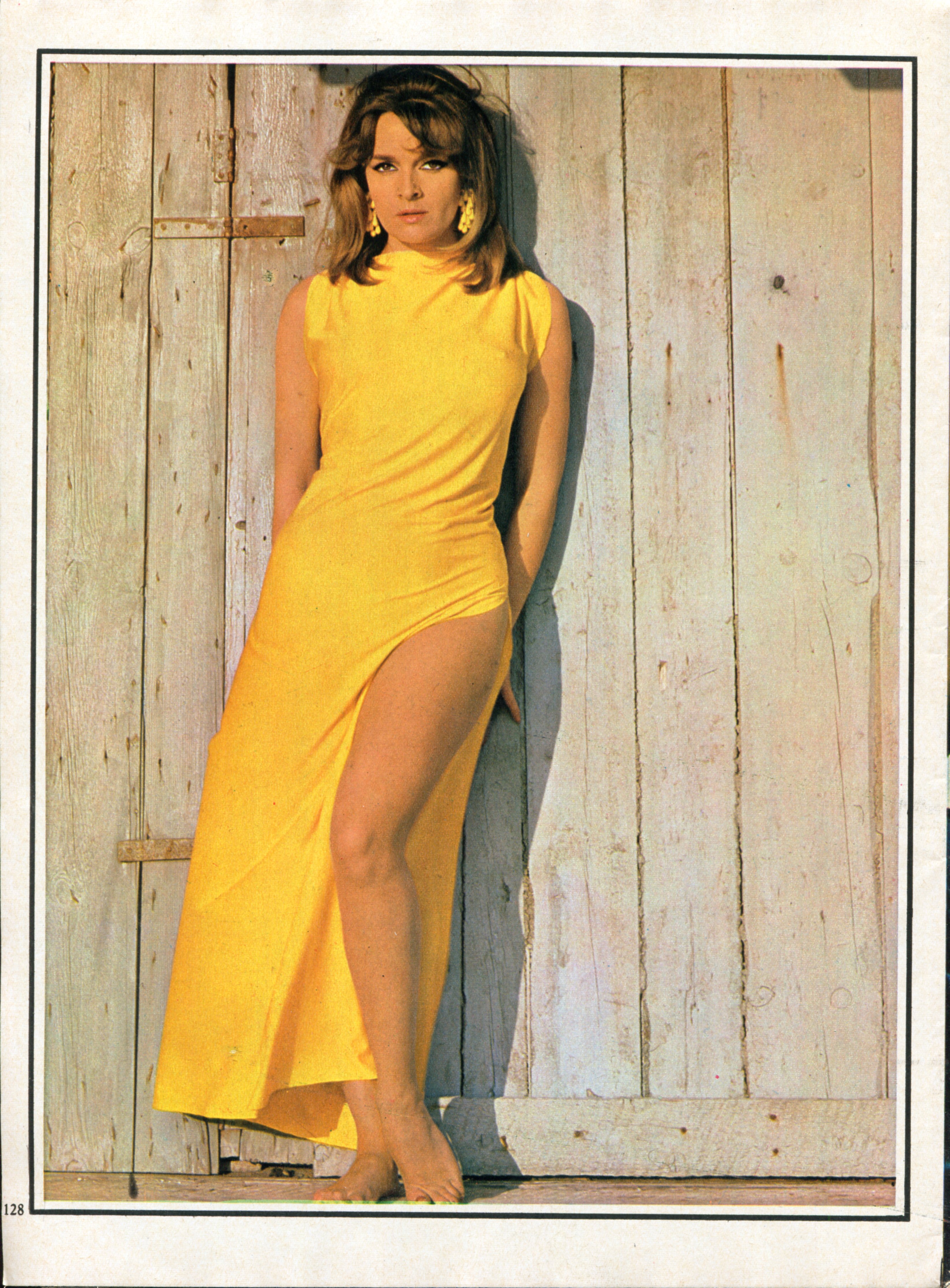 丽莎·佳丝托妮的写真