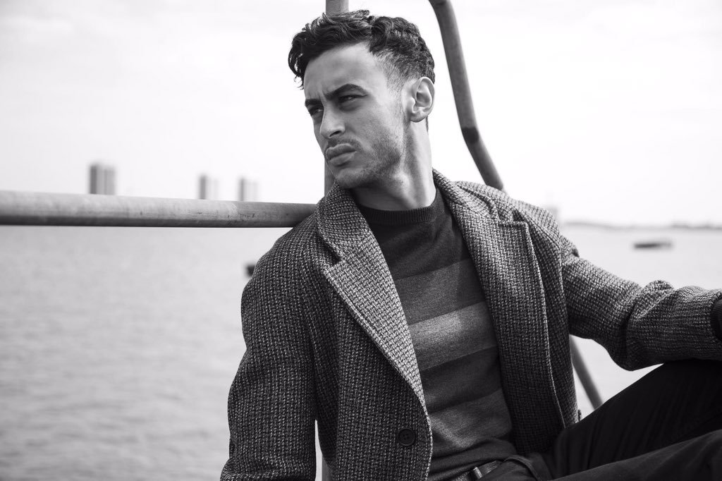 法蒂·艾沙耶德的写真