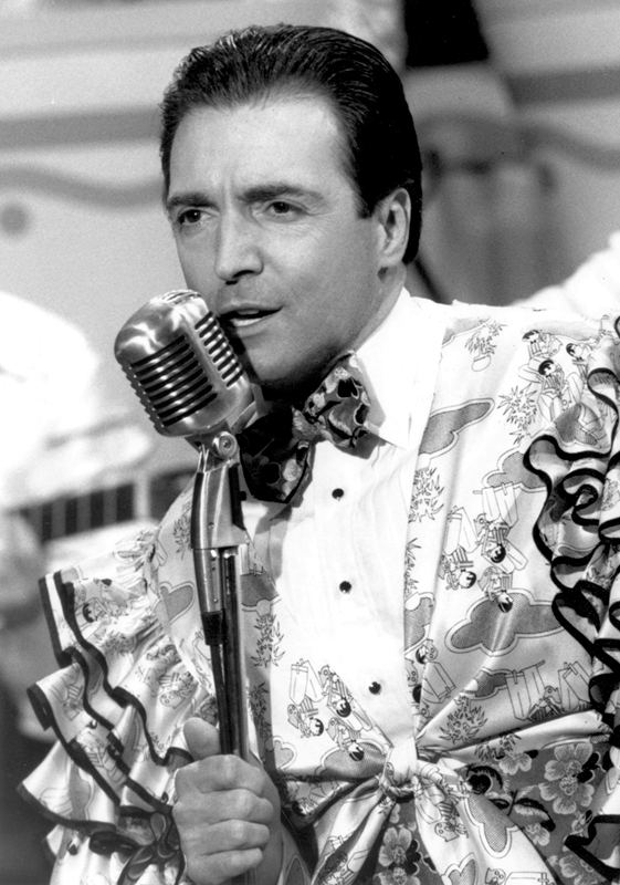 阿曼德·阿山特的写真