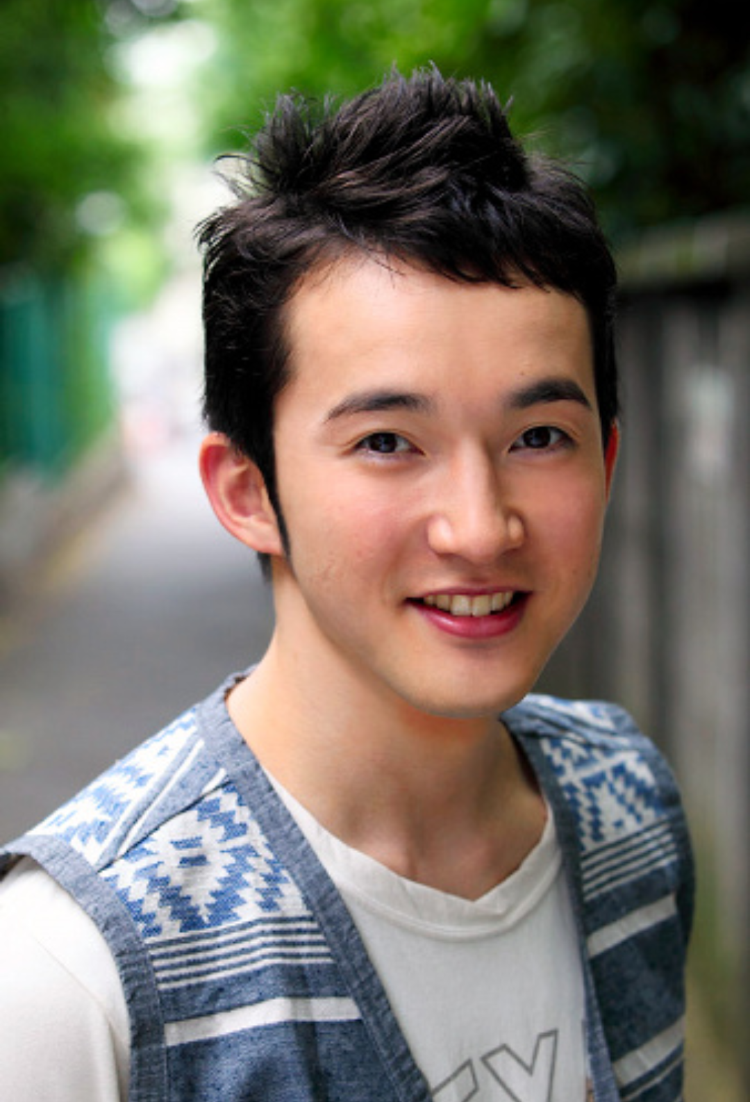 浅利阳介的写真