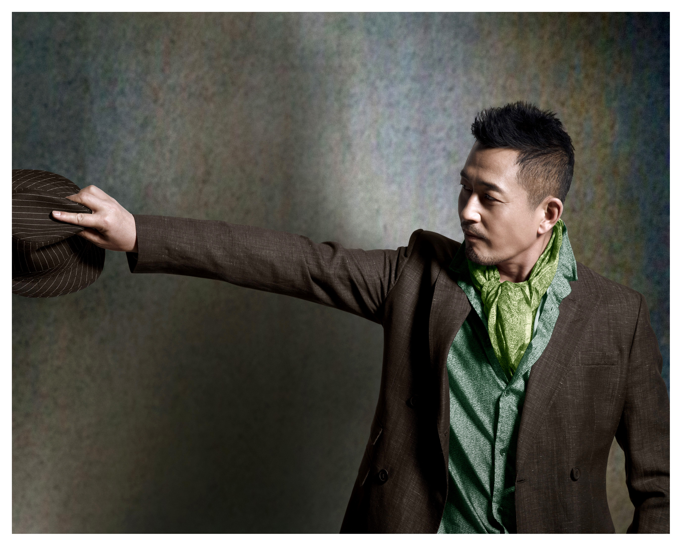 王志飞的写真-王志飞