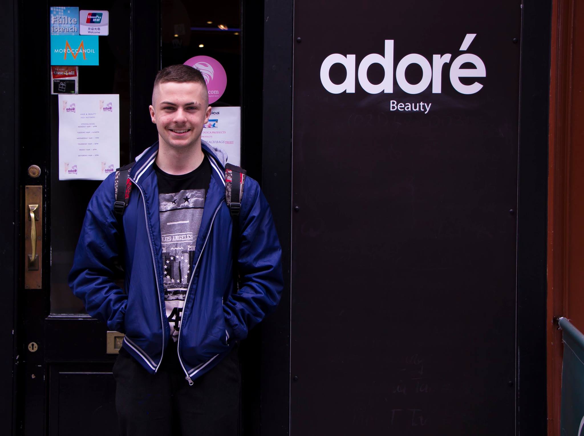 亚历克斯·墨菲的写真