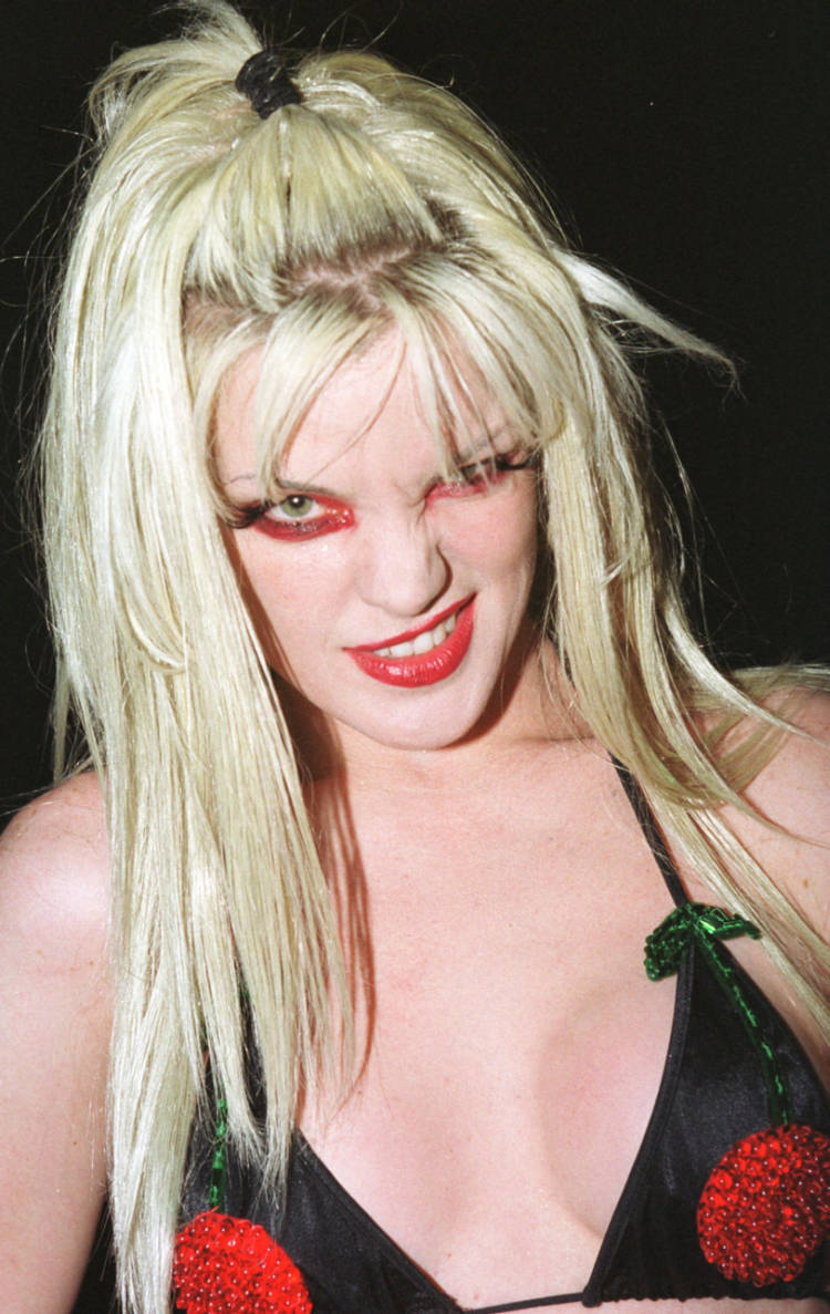 宝蕾·佩雷特的写真