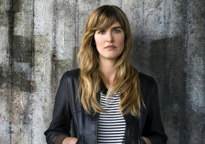 丽莎·朗塞斯的写真