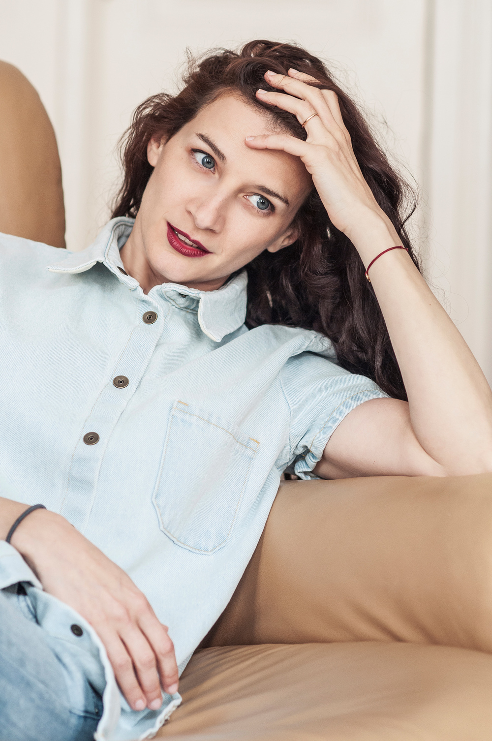 莉莉·格斯勒的写真